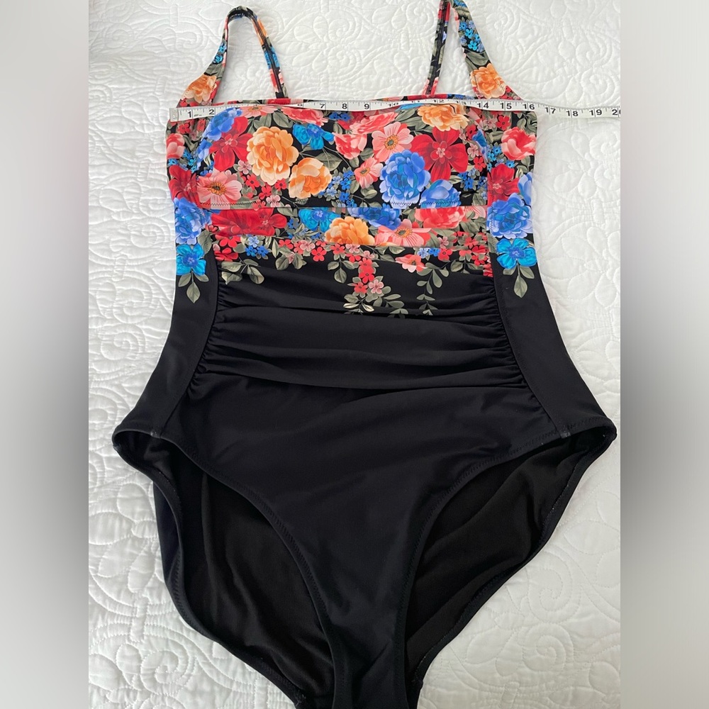 Johnny Was Black Royal Ruched One Piece Floral Swimsuit Sz 3X - Picture 10 of 14
